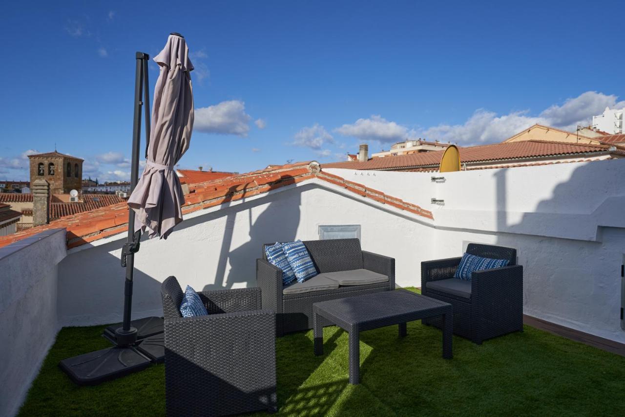 Duplex Casa De Las Argollas Grand Suite Parking Gratis Plasencia Exterior photo