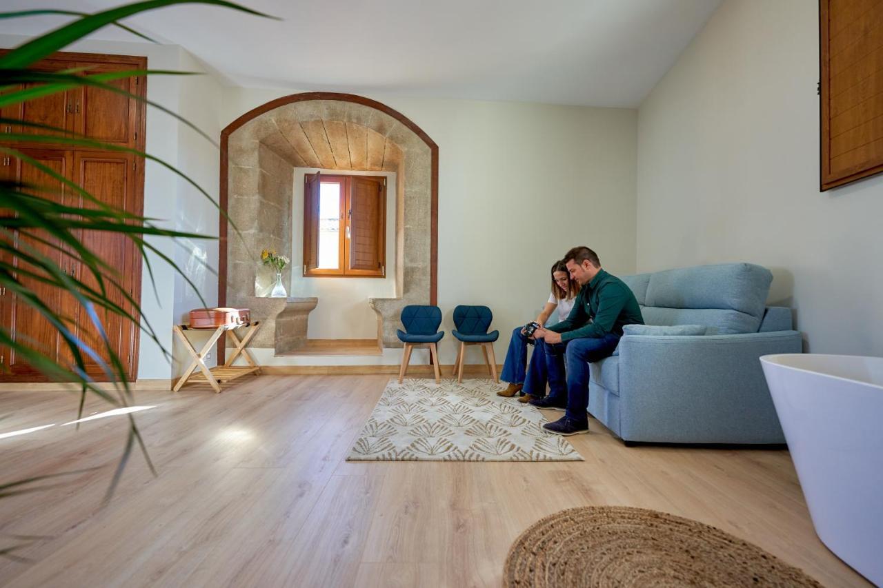 Duplex Casa De Las Argollas Grand Suite Parking Gratis Plasencia Exterior photo