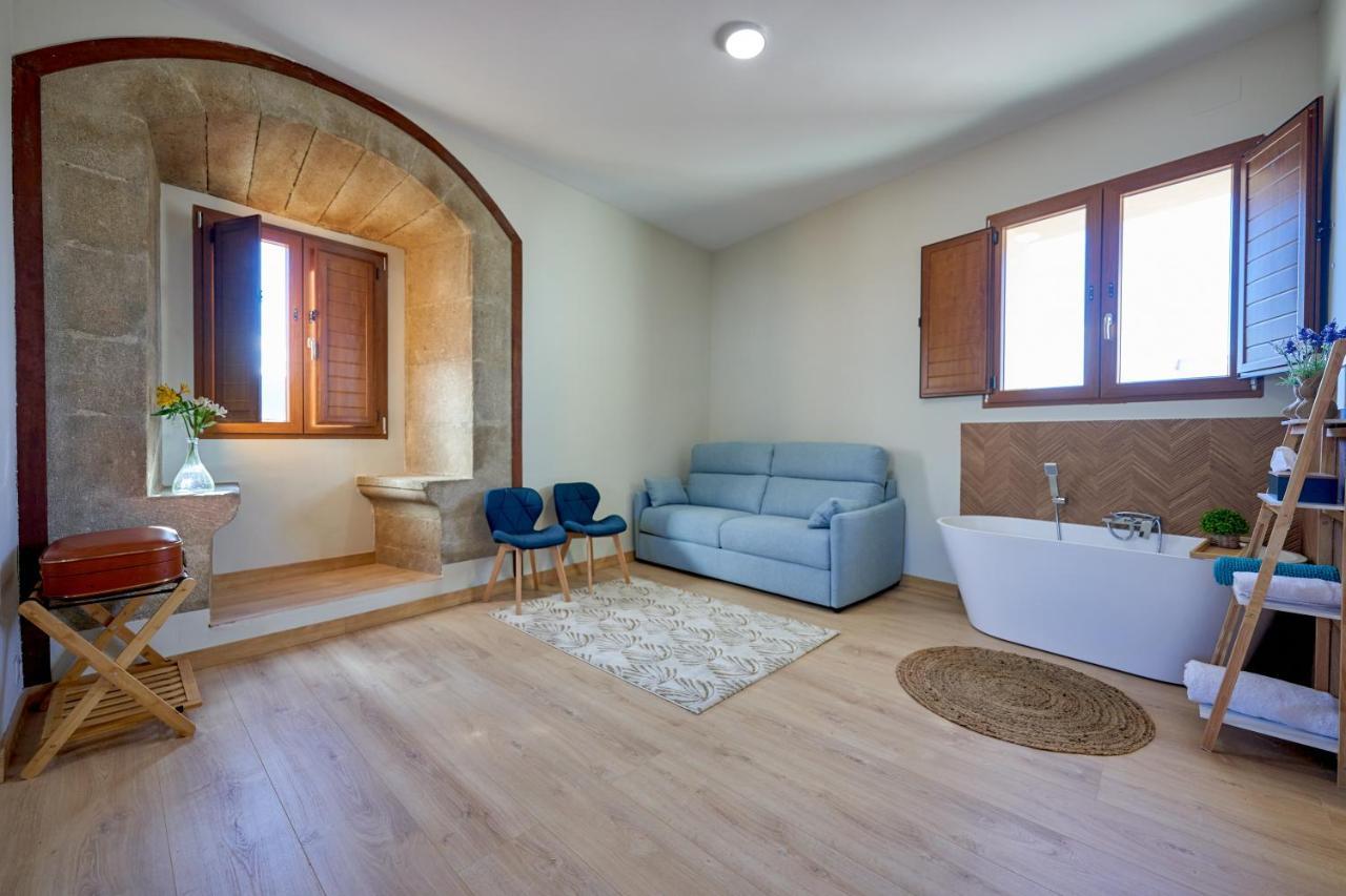 Duplex Casa De Las Argollas Grand Suite Parking Gratis Plasencia Exterior photo